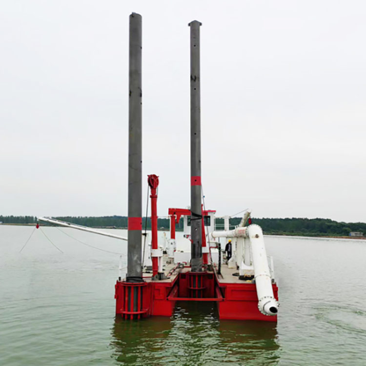 Pemotong mesin pengerukan pasir Sungai Pemotong dengan mesin diesel Cummins
